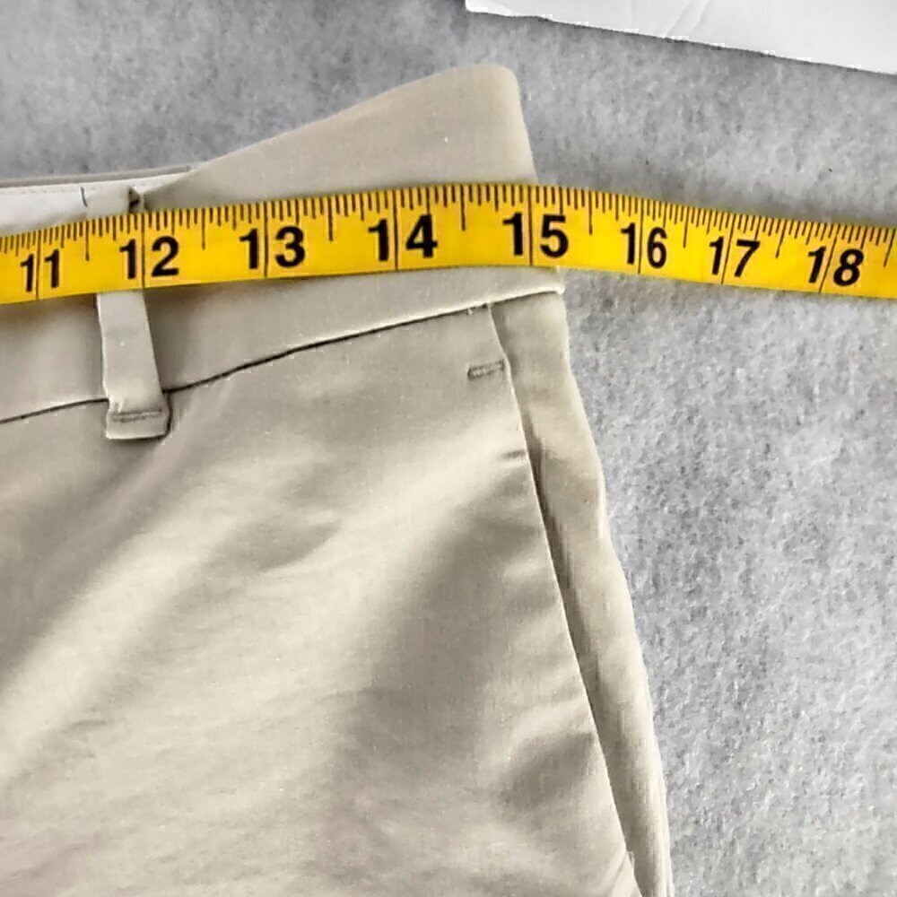 Ann Taylor Ann Straight Leg Cotton Blend Beige, Tan Khaki Pants, Slacks Size 2 - Picture 6 of 11